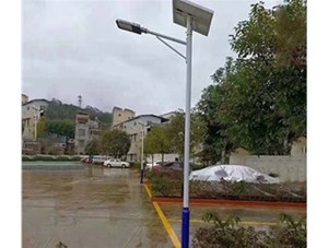 昆明太阳能路灯与传统路灯的差异在哪里？