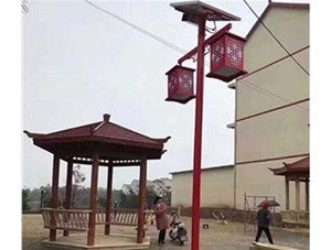 民族特色太阳能路灯有哪些设计优势？