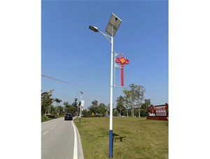 太阳能路灯安装复杂吗？来找云南玉盛太阳能路灯给您解决。